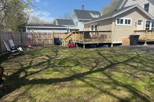 36 Grove St, Rockland, ME 04841 - Photo 6