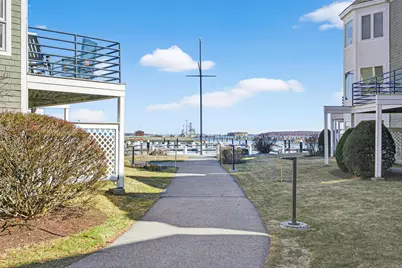 148 Breakwater Drive #11, South Portland, ME 04106 - Photo 4