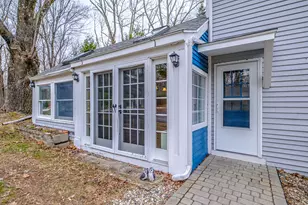 58 Allen Ave Ext, Falmouth, ME 04105 - Photo 4