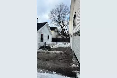 156 Pleasant Avenue, Madawaska, ME 04756 - Photo 4