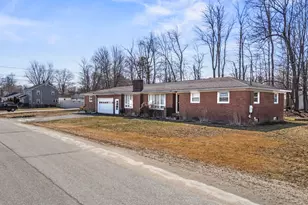 5 Robert St, Winslow, ME 04901 - Photo 4