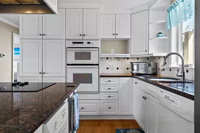 5 Village Court #5, Boothbay Harbor, ME 04538 - Photo 12