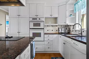 5 Village Ct, Boothbay Harbor, ME 04538 - Photo 12