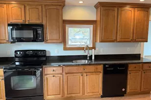 542 Preble St, South Portland, ME 04106 - Photo 10