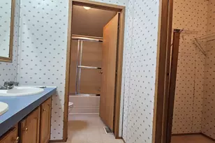 18 Central Ave, Waterville, ME 04901 - Photo 10