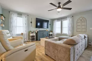 35 Wildwood Dr, Bangor, ME 04401 - Photo 18