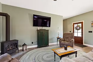 25 Curtis Ln, Palmyra, ME 04965 - Photo 22