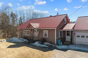 515 Water St, Guilford, ME 04443 - Photo 18