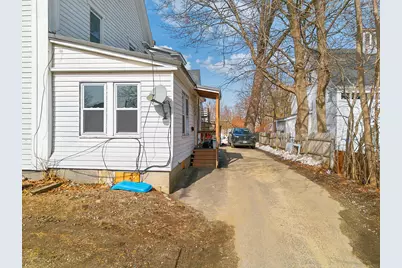 51 Bowdoin Street, Winthrop, ME 04364 - Photo 4