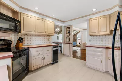 19 Bayberry Drive, Eliot, ME 03903 - Photo 12