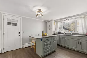 32 Grove St, Lewiston, ME 04240 - Photo 4