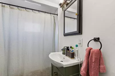 32 Grove Street, Lewiston, ME 04240 - Photo 16