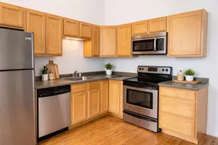 30 Lincoln St, Westbrook, ME 04092 - Photo 4