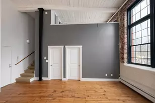 30 Lincoln St, Westbrook, ME 04092 - Photo 12