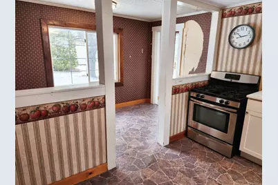 17 Washburn Road, Presque Isle, ME 04769 - Photo 6