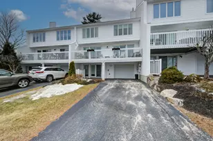 19 Goodridge Dr, Naples, ME 04055 - Photo 2