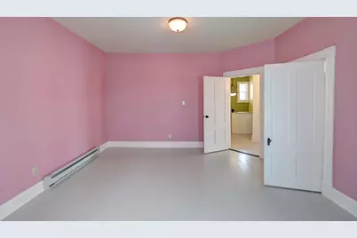 34 Pleasant Street, Houlton, ME 04730 - Photo 22