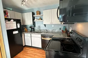 18 Ocean St, South Portland, ME 04106 - Photo 6