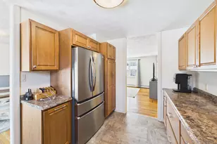 18 Booker St, Thomaston, ME 04861 - Photo 12