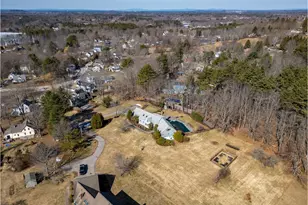 6 Drury Ln, South Berwick, ME 03908 - Photo 2