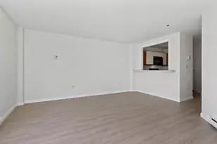 148 Breakwater Dr, South Portland, ME 04106 - Photo 10