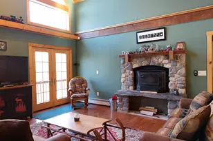 138 Washington St, Greenville, ME 04441 - Photo 20