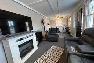 33 Coolidge Ave, Caribou, ME 04736 - Photo 8