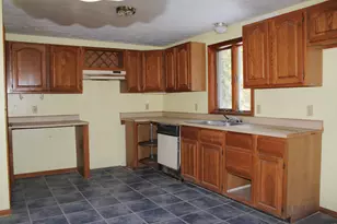 29 Kennedy Dr, Waterboro, ME 04061 - Photo 6