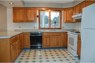 225 Mount Vernon Road, Augusta, ME 04330 - Photo 8