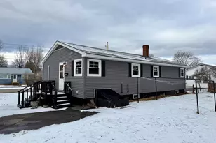 12 Palm St, East Millinocket, ME 04430 - Photo 2