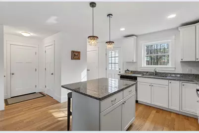 9 Webhannet Place #7, Kennebunk, ME 04043 - Photo 14