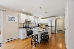 78 Victoria Dr, Westbrook, ME 04092 - Photo 8