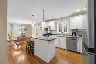 78 Victoria Dr, Westbrook, ME 04092 - Photo 4