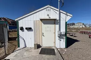 53 Pleasant St, Lubec, ME 04652 - Photo 12