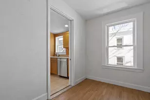 65 Pike St, Biddeford, ME 04005 - Photo 14