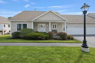 5 Torry Pine Dr, Cumberland, ME 04110 - Photo 2