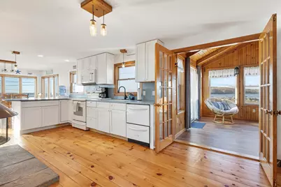 252 Seashore Avenue, Portland, ME 04108 - Photo 24