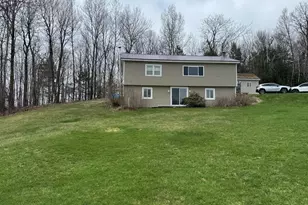 318 Bigelow Rd, Saint Albans, ME 04971 - Photo 2