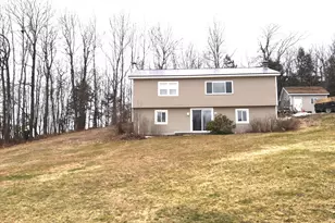 318 Bigelow Rd, Saint Albans, ME 04971 - Photo 1