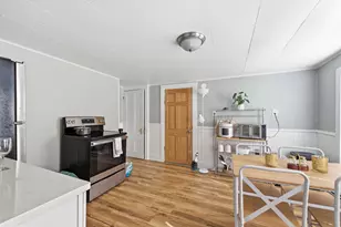 17 Wentworth St, Biddeford, ME 04005 - Photo 20