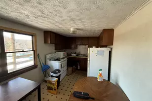 585 Maine Ave, Farmingdale, ME 04344 - Photo 6