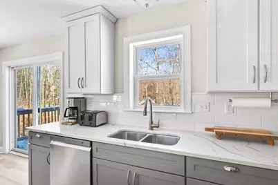 14 Beech Street, Camden, ME 04843 - Photo 12