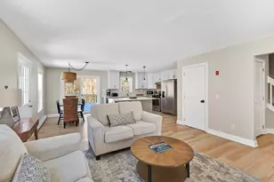 14 Beech St, Camden, ME 04843 - Photo 6