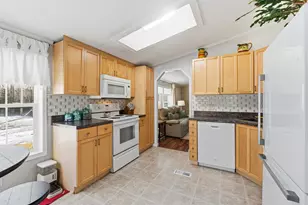 63 Hoak Rd, Waldoboro, ME 04572 - Photo 14