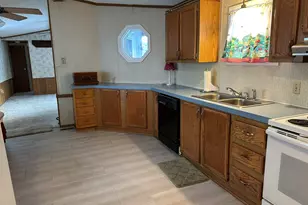 25 Patio Park Ln, Gorham, ME 04038 - Photo 10