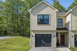 25 Preservation Ln, South Portland, ME 04106 - Photo 2