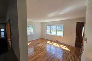 6 Liberty St, Fairfield, ME 04937 - Photo 6