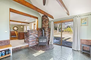 3 Willow Ln, Cumberland, ME 04021 - Photo 2