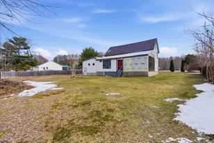 171 Park St, Livermore Falls, ME 04254 - Photo 4