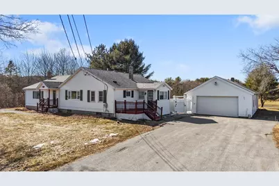 210 Billings Road, Hermon, ME 04401 - Photo 2